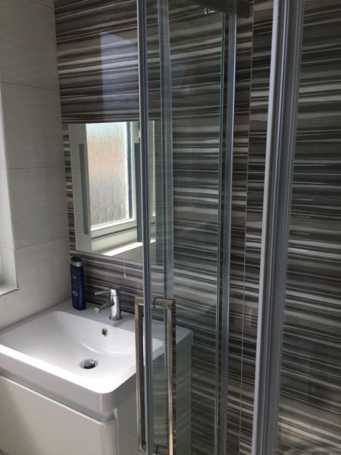 Rushden Vacation Home เฮนดอน ภายนอก รูปภาพ